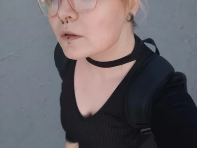 Alice_Suun live VR cam preview at vrcamshot.com