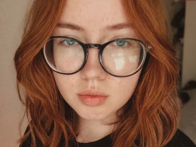 AmberLilyy - Live VR cam preview