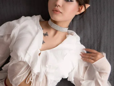 AprilFarrowy - VR cam model preview