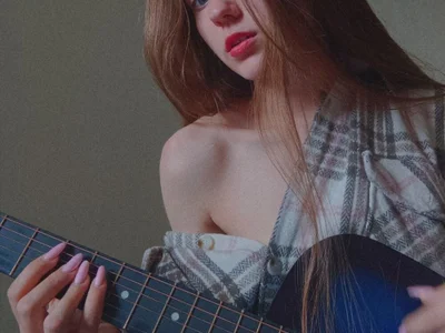 AriaMidnight - VR cam model preview