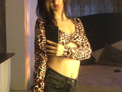 AriellaKitty - VR cam model preview