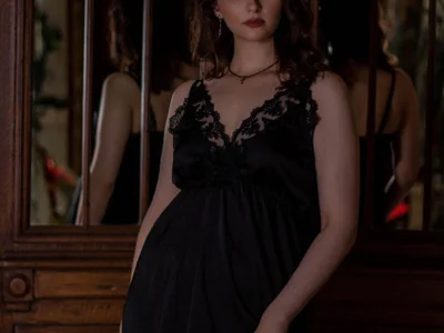 Camilla_Rowen live VR cam preview at vrcamshot.com