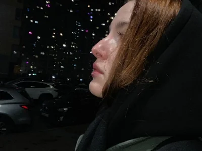 ChloeAster live VR cam preview at vrcamshot.com