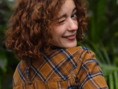 Curly_Moon - Ukrainian VR couples VR cam model