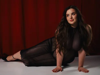 CuteAmberr - Bbw VR girls VR cam model