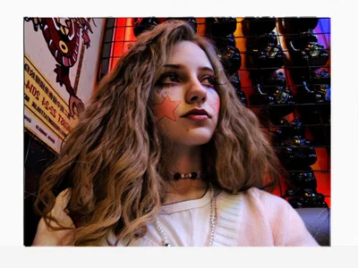 CuteeFoxy live VR cam preview at vrcamshot.com