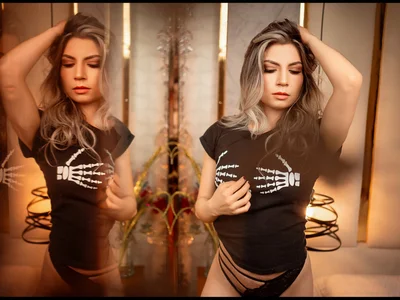 ElizabethAdams_ - Glory hole VR girls VR cam model