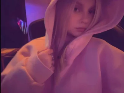 Emma_Catchel - VR cam model preview