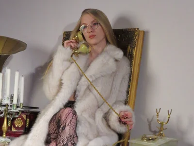 EvaEvis live VR cam preview at vrcamshot.com