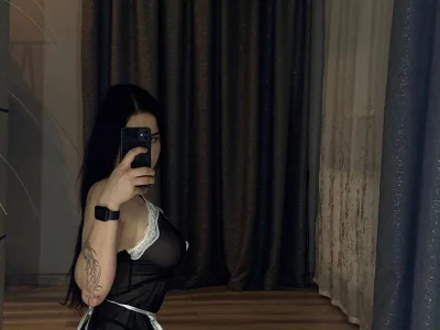 Evelyne_xx - VR cam model preview