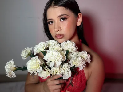 Foxy200__ live VR cam preview at vrcamshot.com