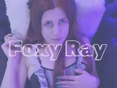 FoxyRayy live VR cam preview at vrcamshot.com