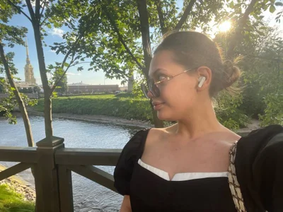 HoneyVixen_ live VR cam preview at vrcamshot.com