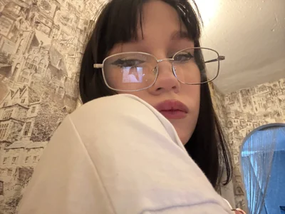 Jennifer_Broccoli - Medium VR girls VR cam model
