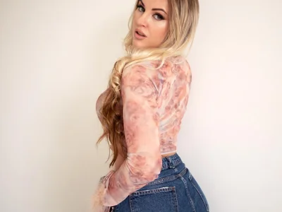 KiraCandyS - VR cam model preview