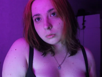 Lilli_Cass live VR cam preview at vrcamshot.com