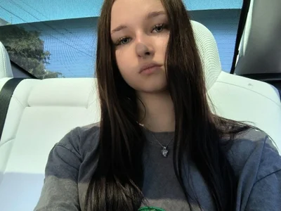 Lixsi live VR cam preview at vrcamshot.com