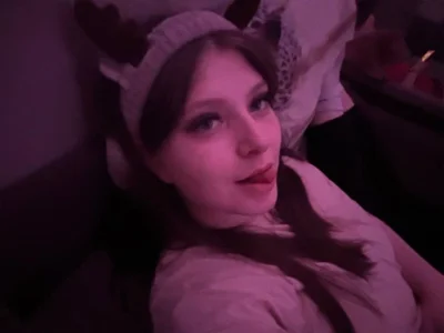 Lumi_Ra live VR cam preview at vrcamshot.com