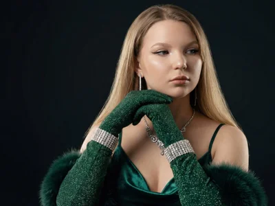 MariaRobinsone live VR cam preview at vrcamshot.com