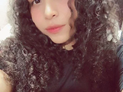 Maria_sps live VR cam preview at vrcamshot.com