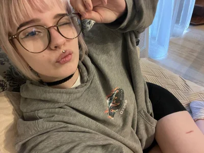 MayWins live VR cam preview at vrcamshot.com