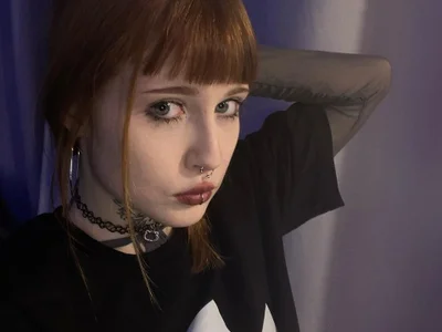 MilkMeSoftly - Live VR cam preview