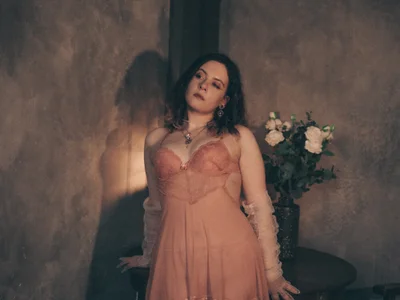 NanaMoonlight live VR cam preview at vrcamshot.com