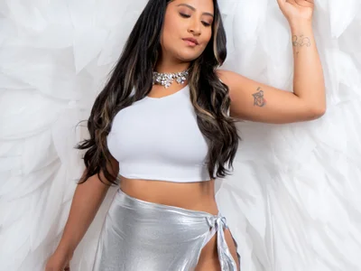 Rubyross21 - Emo VR girls VR cam model