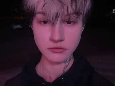 Senpai_Sins live VR cam preview at vrcamshot.com