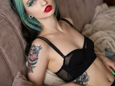 ToxicKittyy live VR cam preview at vrcamshot.com