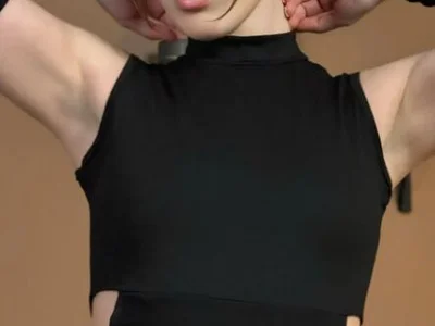 TwilightSparkle_ - Live VR cam preview