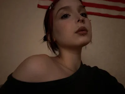 _Pretty_Kitty_ live VR cam preview at vrcamshot.com