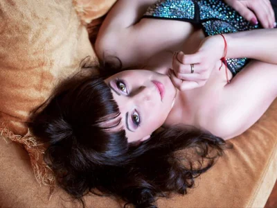 _SilkyShadow_ live VR cam preview at vrcamshot.com