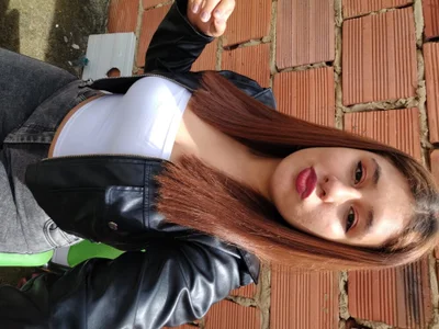 cherry07_ live VR cam preview at vrcamshot.com