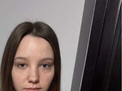 lolytaberry live VR cam preview at vrcamshot.com