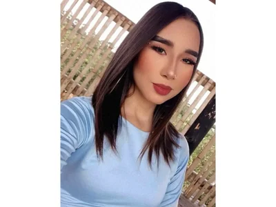 queen__violet - Live VR cam preview